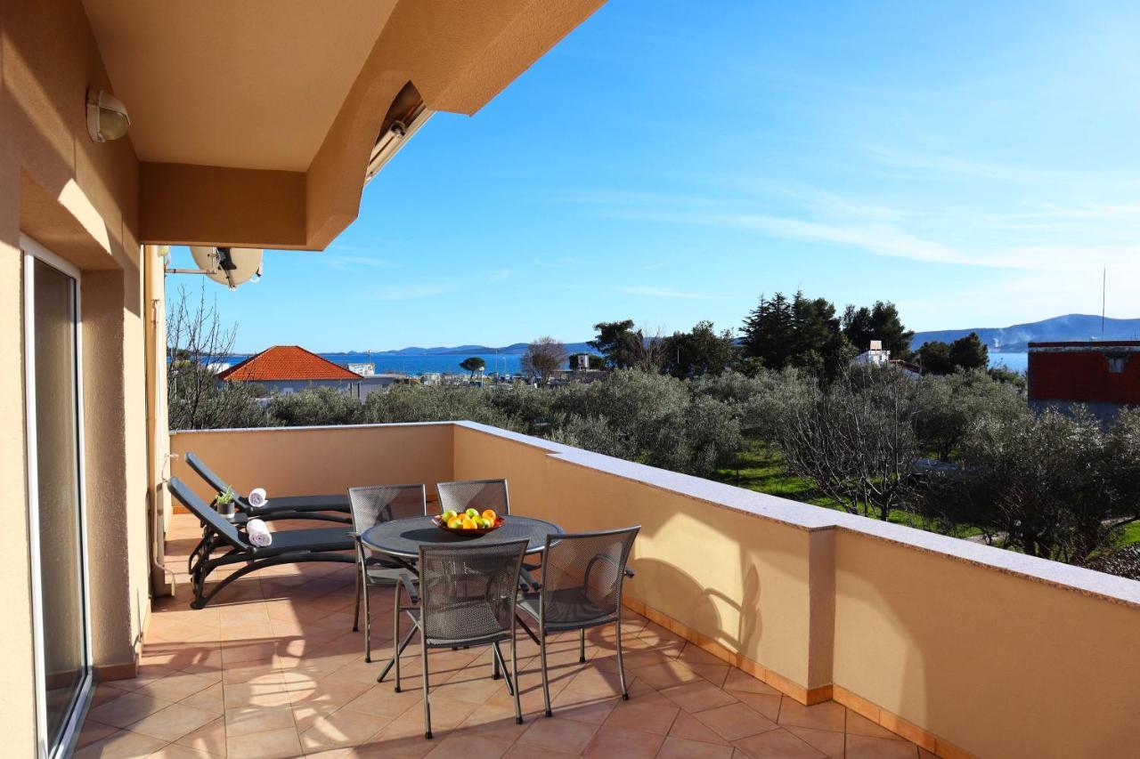 Apartmani Villa Elvira Сукошан Экстерьер фото